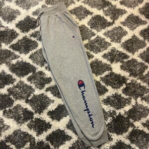 Comfy grey champion sweatpants